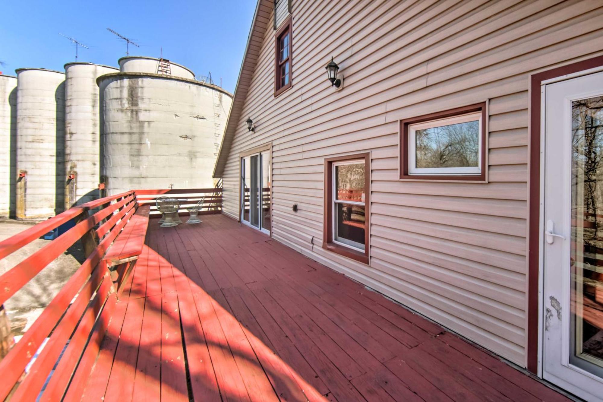 Runningwater Apartment In Lancaster With Deck Eksteriør billede